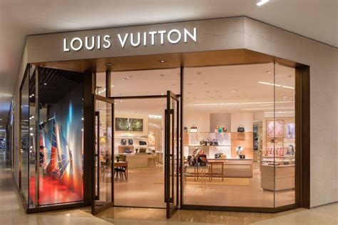 louis vuitton bloomingdales|Louis Vuitton Bloomingdale's tysons.